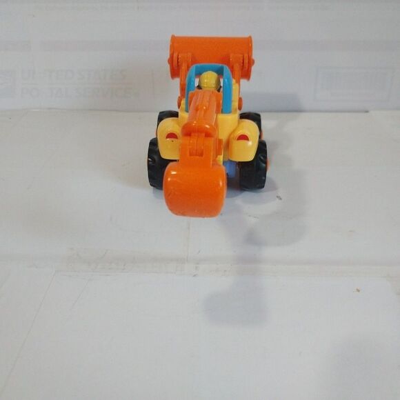 HUILE TOYS Push & Go Friction Powered Backhoe Truck 4" - Picture 7 of 8